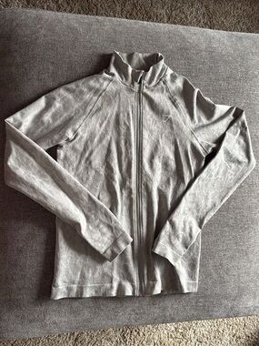 Gymshark Heather Gray Athletic Hoodie